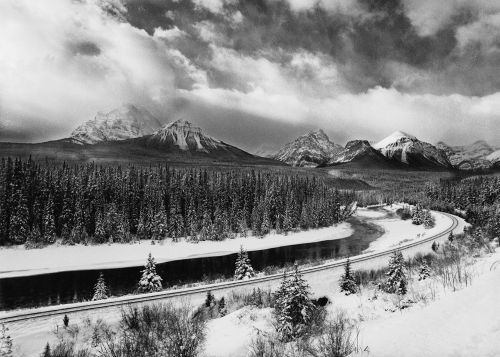 Morants Curve: Alberta